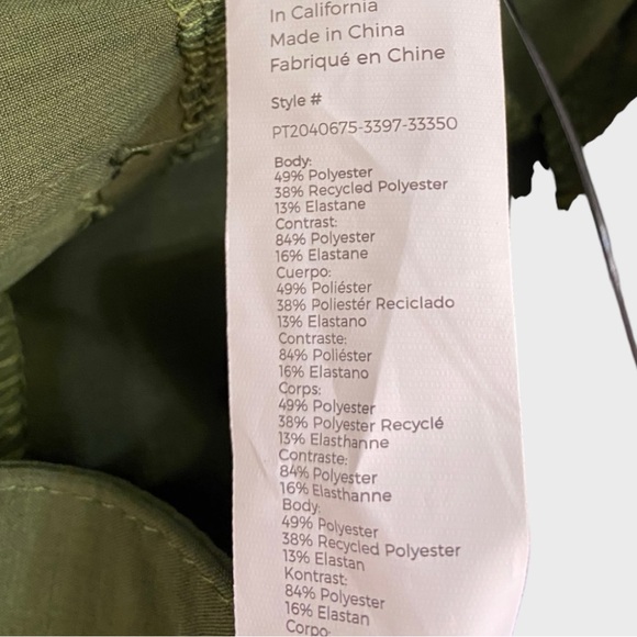 Fabletics Green The Only Pant NWT Size Large - Picture 8 of 9